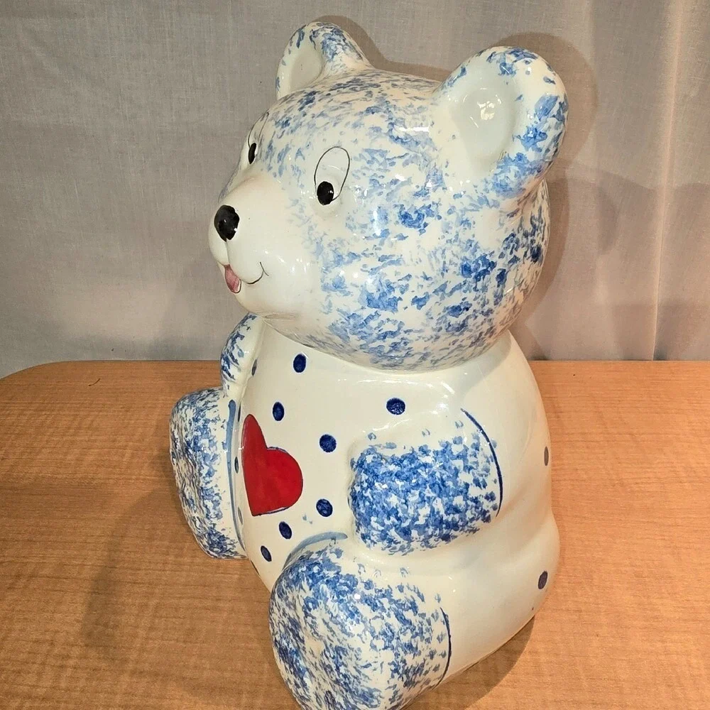 Vintage Weiss Sponge-ware Bear Cookie Jar Heart Made in‎ Brazil Hand Painted